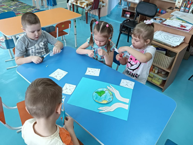 День Земли День Земли.